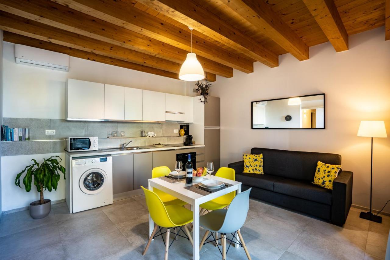 Casa Tina Holiday Home 디아노 달바 외부 사진