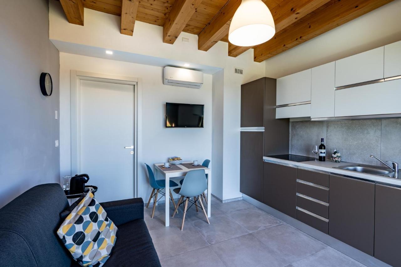 Casa Tina Holiday Home 디아노 달바 외부 사진