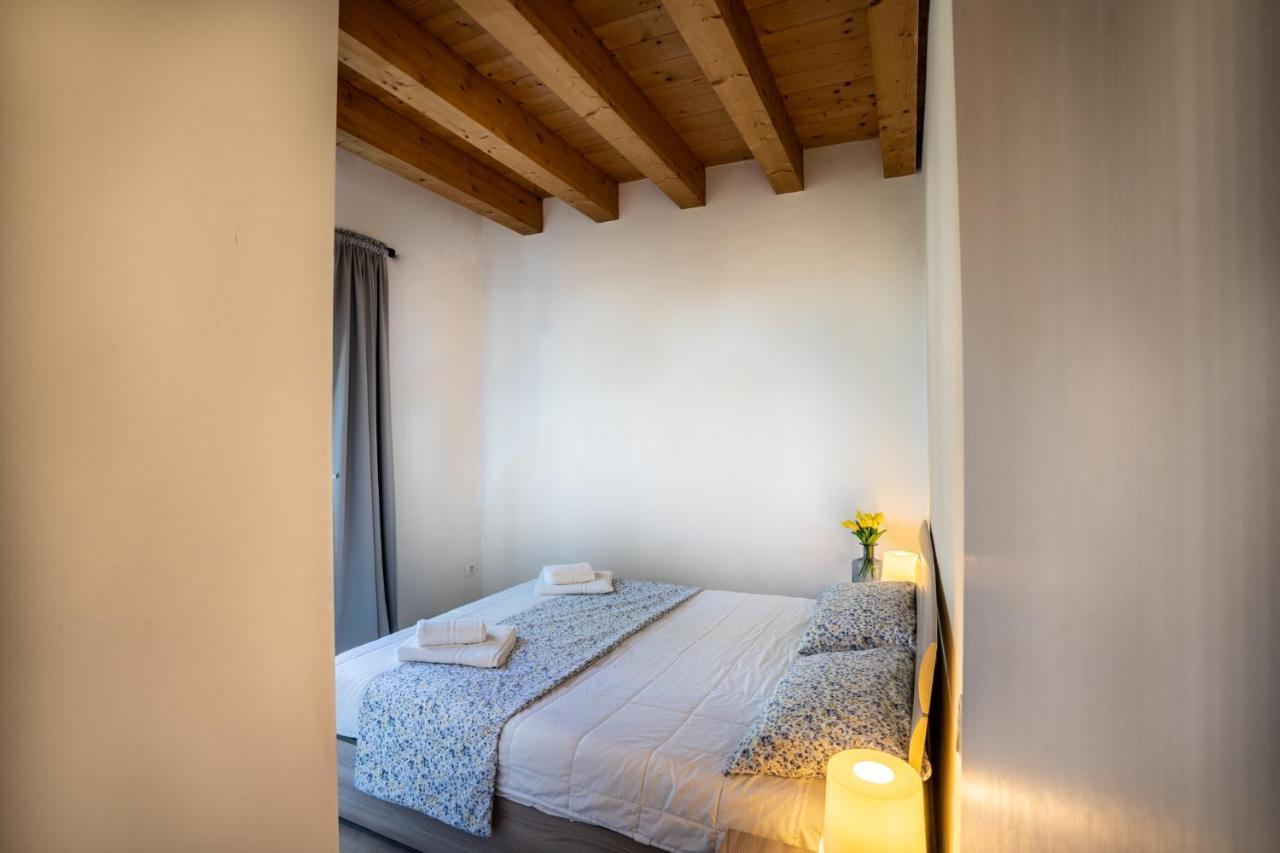 Casa Tina Holiday Home 디아노 달바 외부 사진